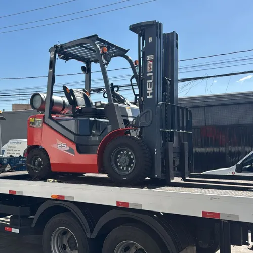 ilumiled-locacao-de-empilhadeiras-21